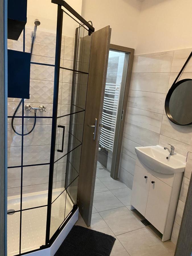 Apartamenty Pod Wierzbami Dwikozy Exterior foto